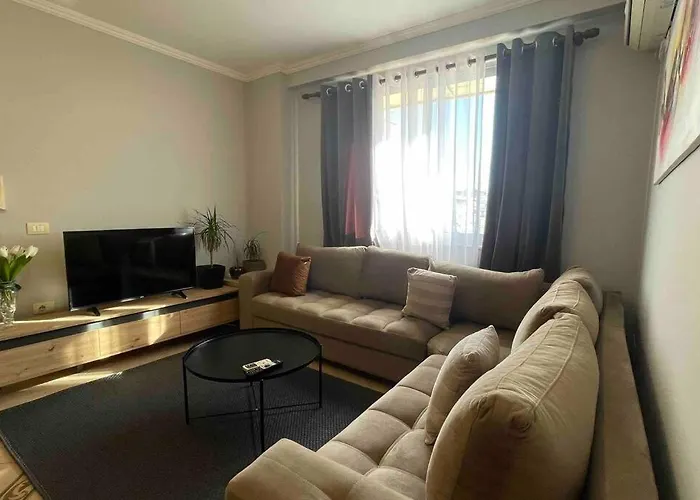 34 ° Bs Lägenhet Tirana